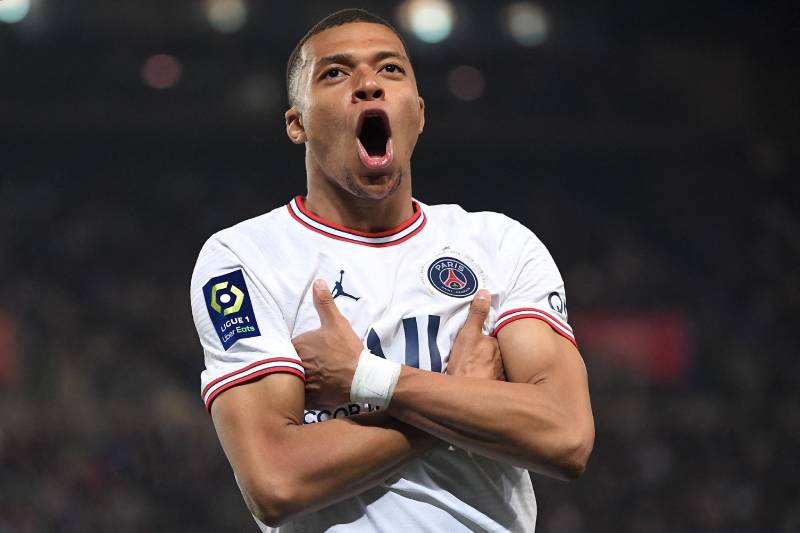 Kylian Mbappé – Tài năng trẻ với mức lương “khủng”